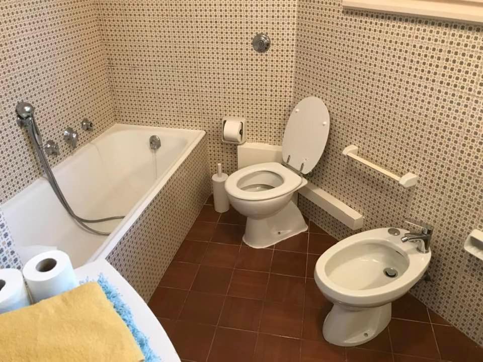 Xampilla'S Business City Mini Apartment Bassano Bassano del Grappa Ngoại thất bức ảnh