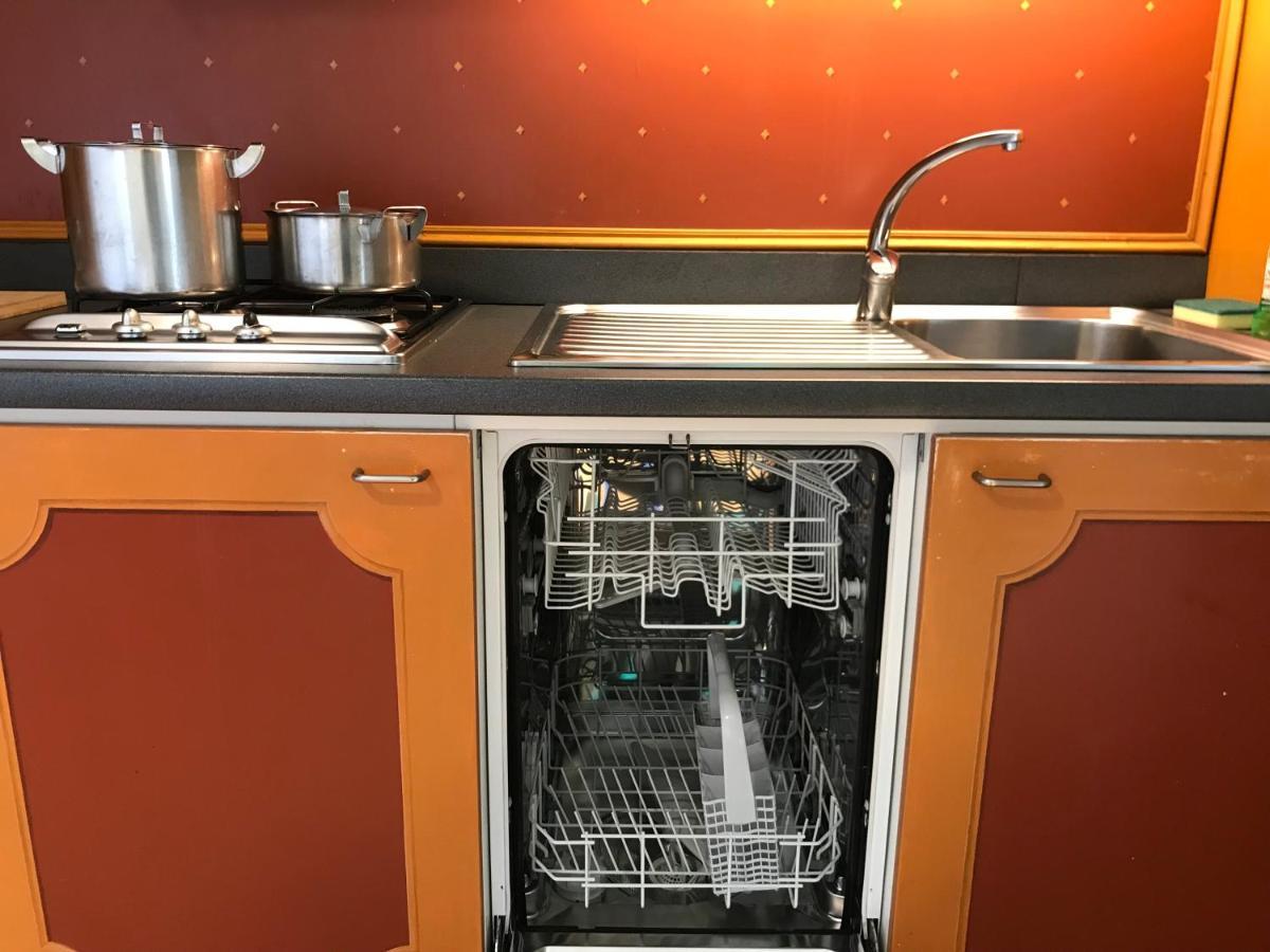 Xampilla'S Business City Mini Apartment Bassano Bassano del Grappa Ngoại thất bức ảnh